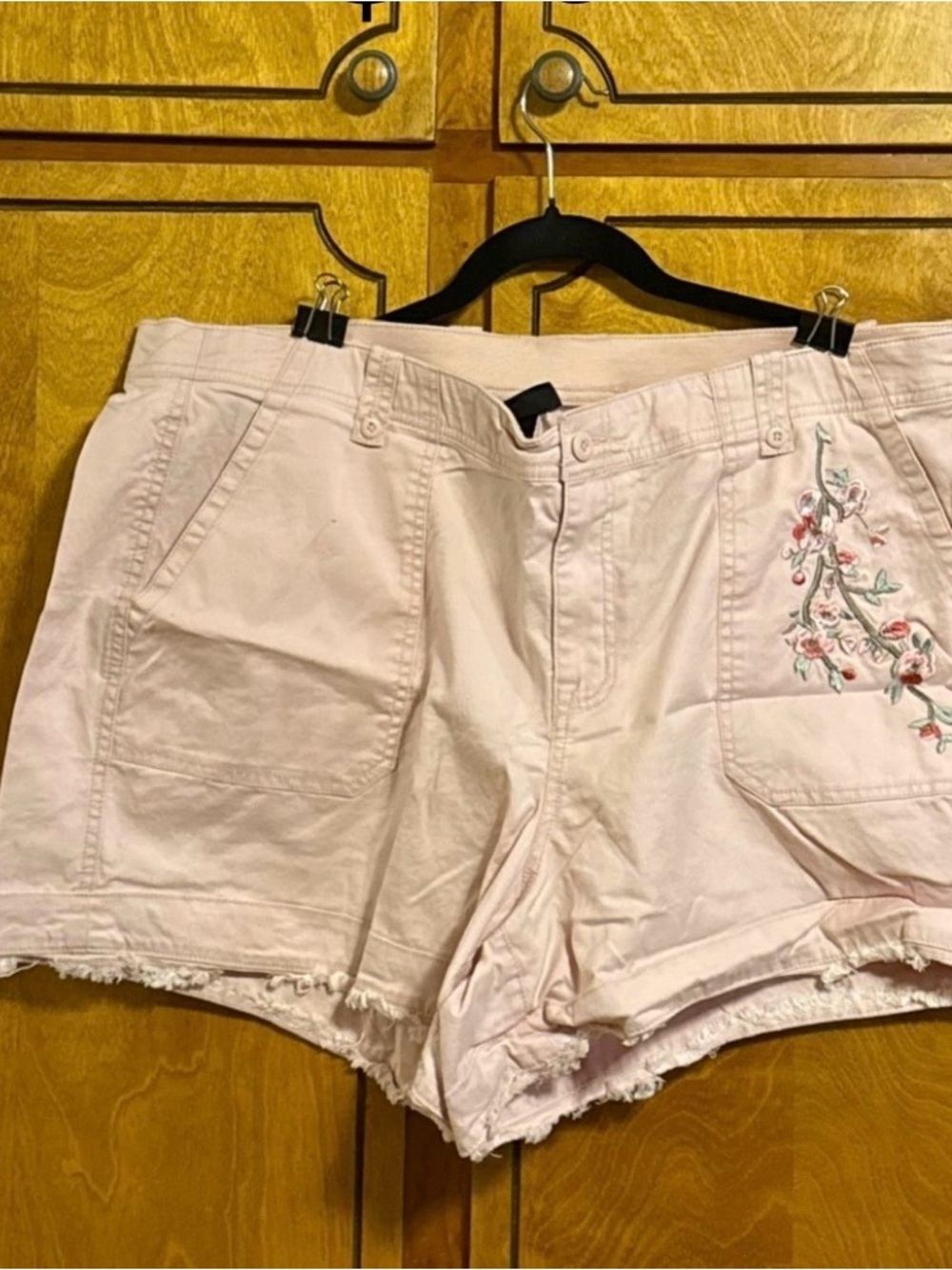 Lane Bryant Women's Flower Embroidered Light Pink Cotton Shorts